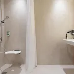 Hotel Eee