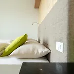 Eee